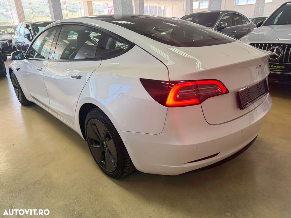 Tesla Model 3 Langstreckenbatterie Allradantrieb Dual Motor - 12