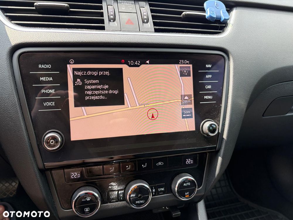 Skoda Octavia 2.0 TDI DSG Edition - 16