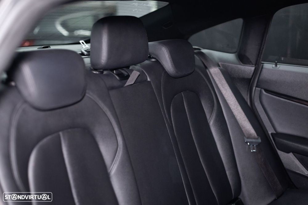 BMW 216 Gran Coupé d Line Sport - 21