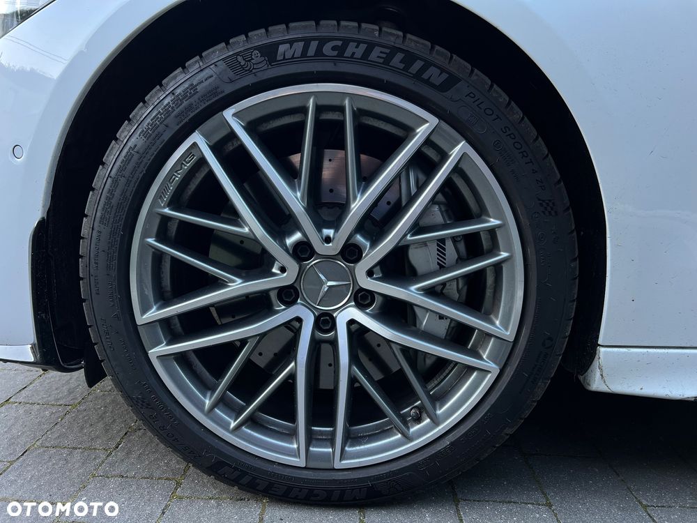 Mercedes-Benz Klasa C AMG 43 4Matic AMG Speedshift MCT9G - 31