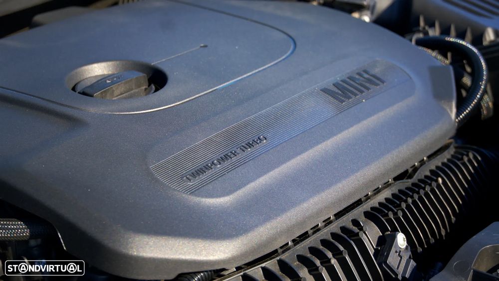 MINI Cabrio Cooper S Premium Classic Auto - 8