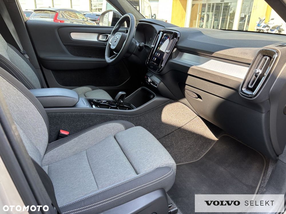 Volvo XC 40 - 11