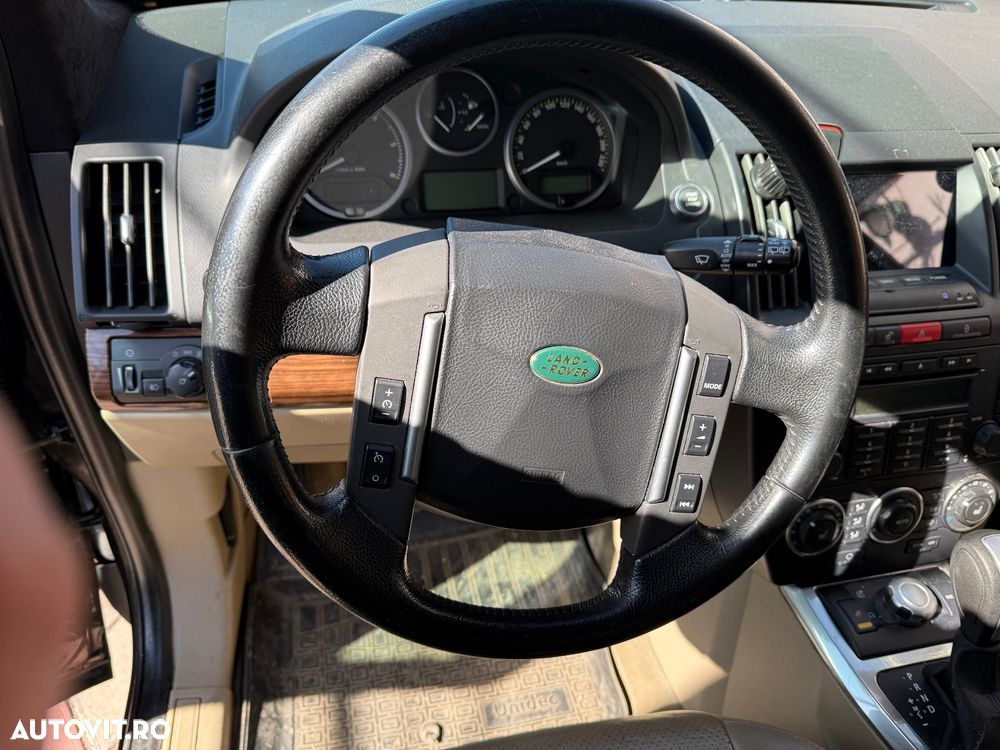 Land Rover Freelander 2 2.2L SD4 HSE - 8