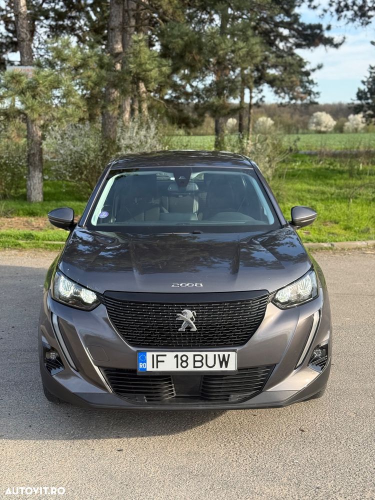 Peugeot 2008 PureTech 130 EAT8 Allure - 3