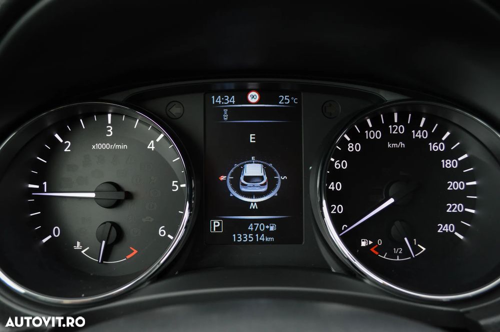 Nissan Qashqai 1.6 DCI Start/Stop X-TRONIC Tekna - 18