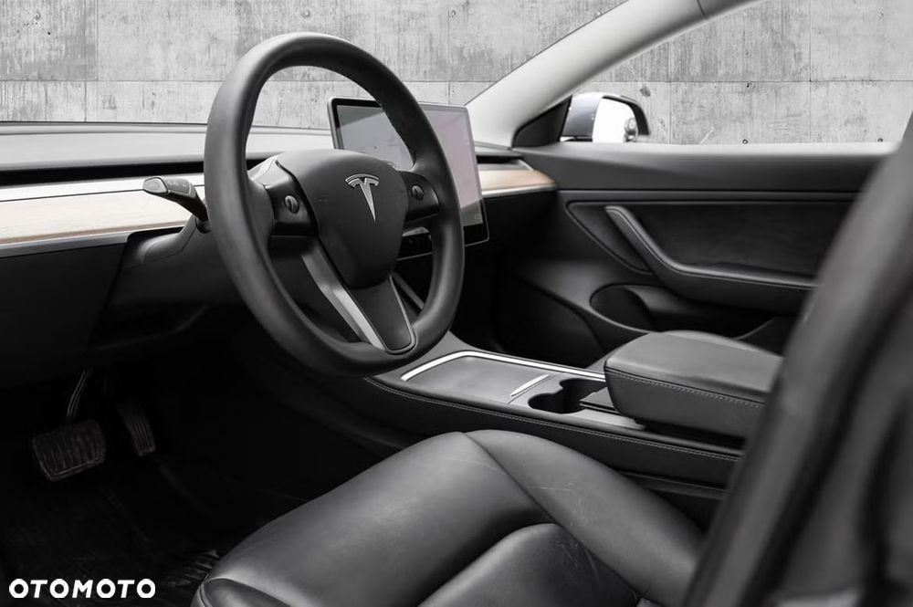 Tesla Model 3 Premium Langstreckenbatterie AWD Dual Motor - 25