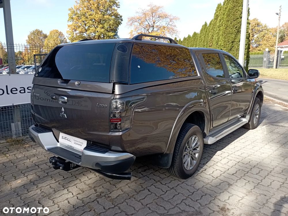 Mitsubishi L200 - 21