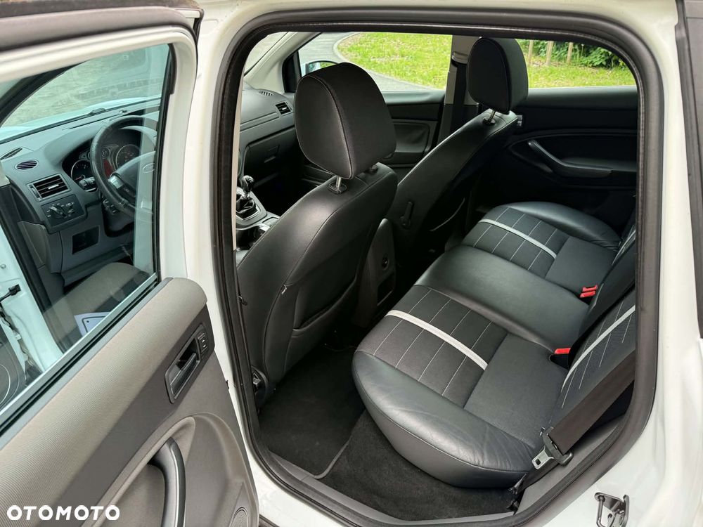 Ford Kuga 2.0 TDCi Titanium - 5
