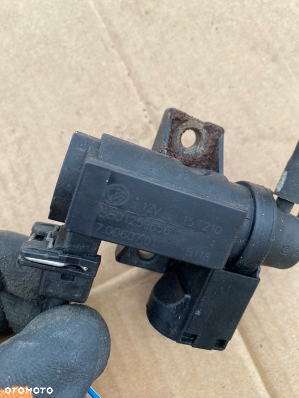 zawór podciśnienia Iveco Daily 5801259656