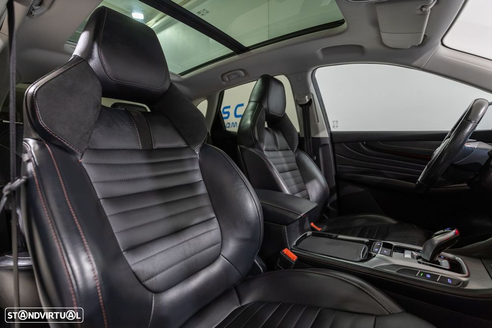 MG HS 1.5 T Luxury AT - 26