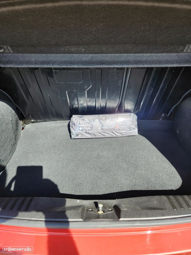 Ford Fiesta 1.4 Ghia Durashift EST - 22