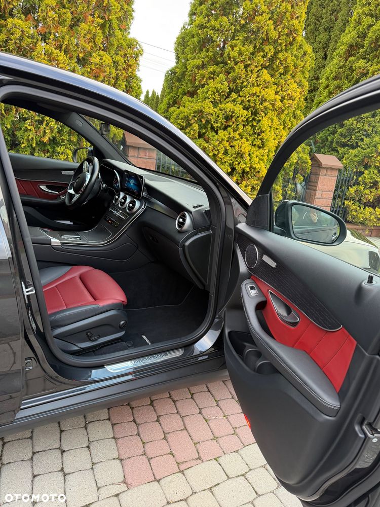 Mercedes-Benz GLC 220 d 4Matic 9G-TRONIC - 27