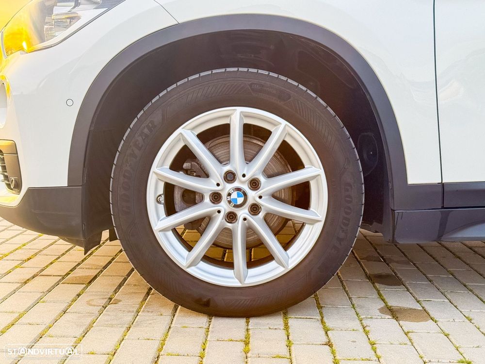 BMW X1 16 d sDrive Advantage - 29