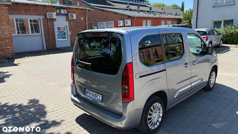 Toyota Proace City Verso Long 1.5 D-4D Business - 2