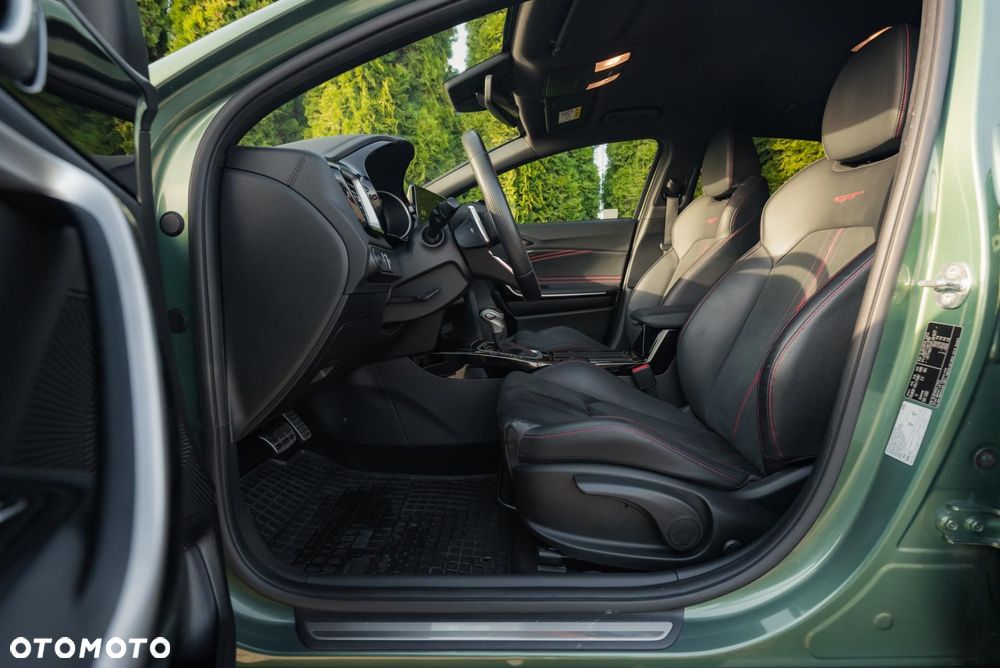 Kia ProCeed 1.6 T-GDI GT DCT - 14