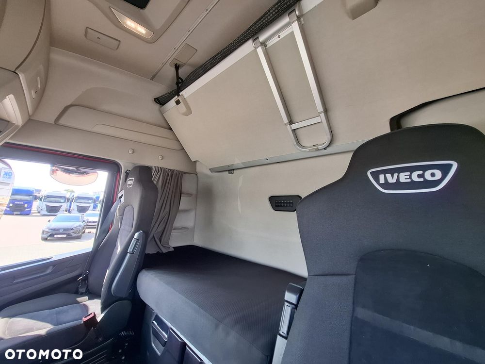 Iveco S-WAY - 14