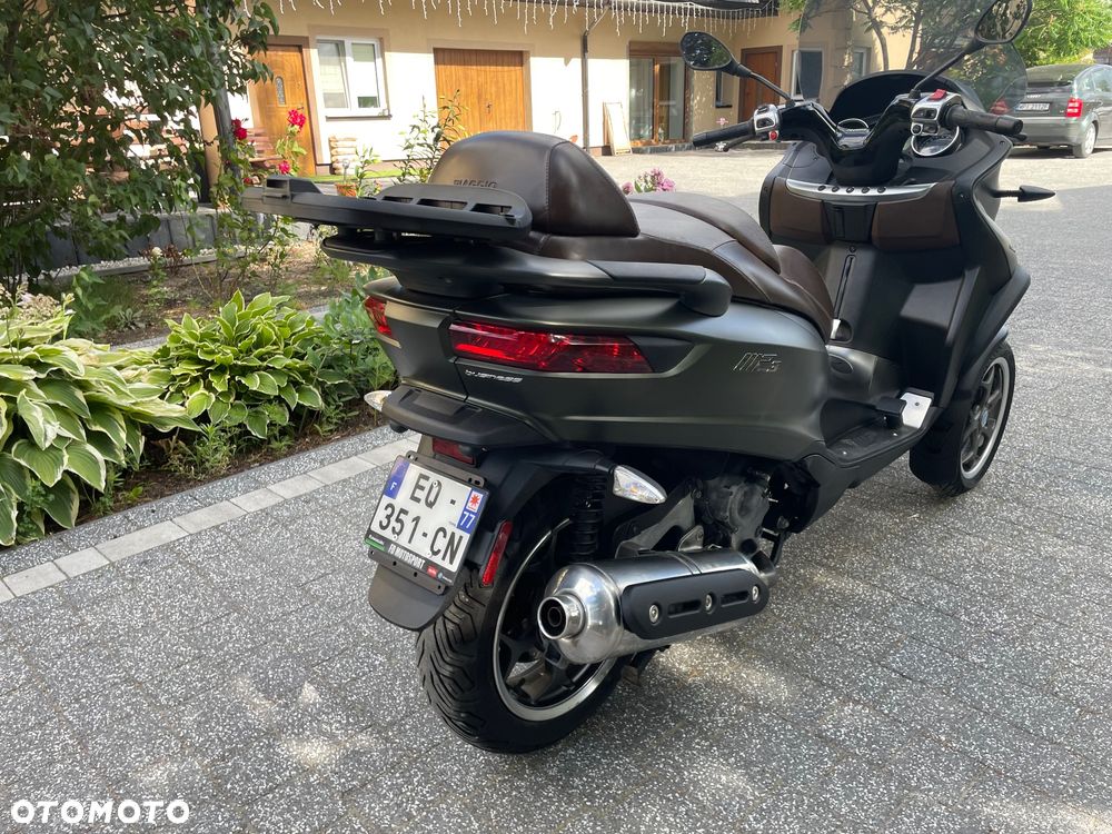Piaggio MP-3 - 23