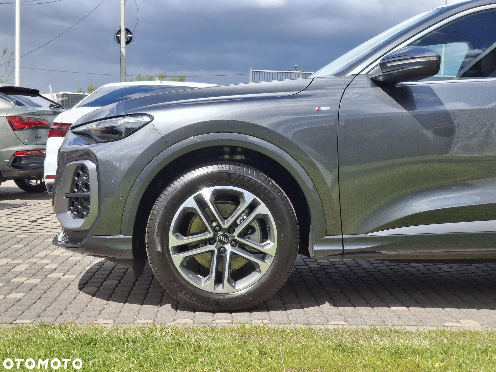 Audi Q5 Sportback - 2