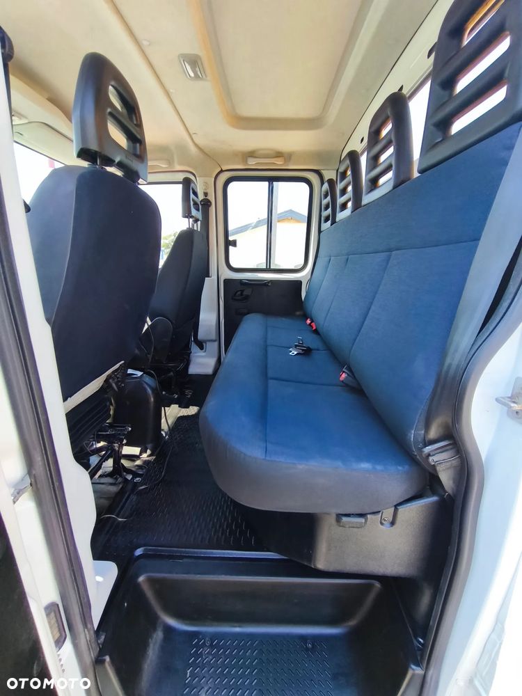 Iveco 35C14 - 17
