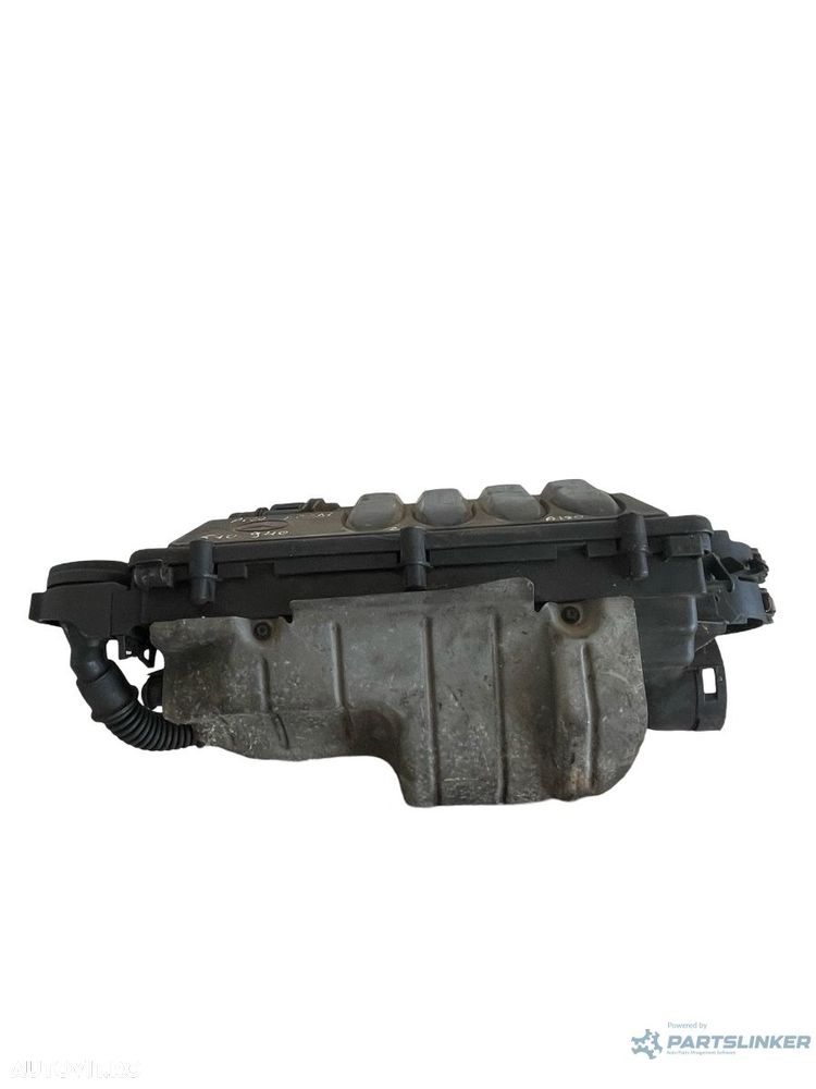 Carcasa filtru aer MERCEDES-BENZ A-CLASS II W169 2004 - 2012 2.0CDI A6400900701 - 2