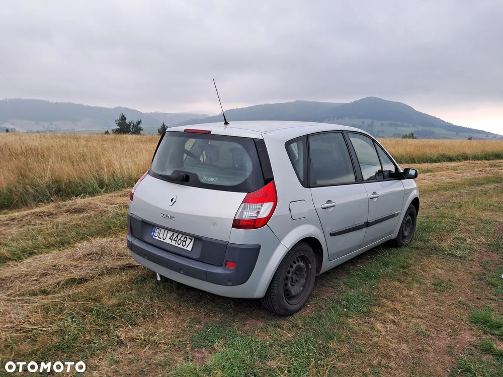 Renault Scenic 1.6 Confort Privilege - 6