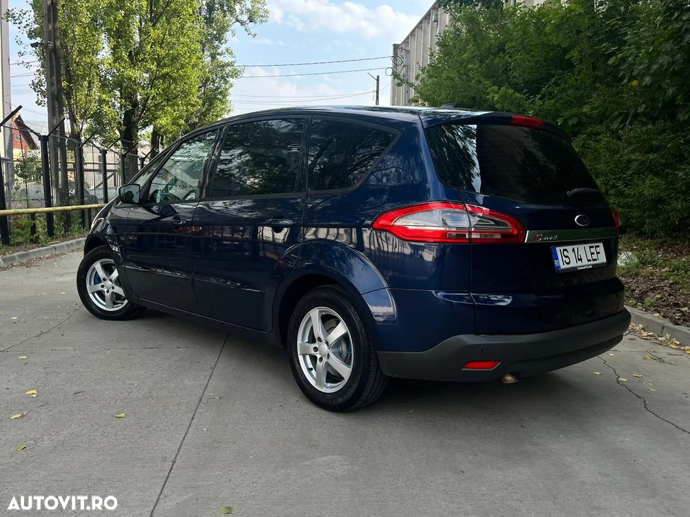 Ford S-Max 2.0 TDCi DPF Titanium - 8