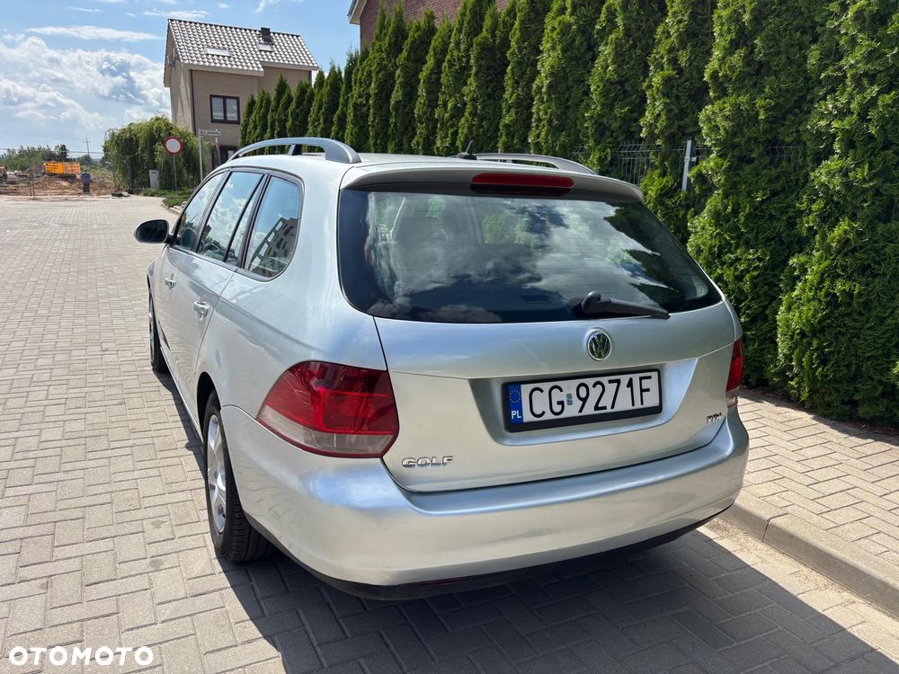 Volkswagen Golf 1.9 TDI DSG DPF Trendline - 3