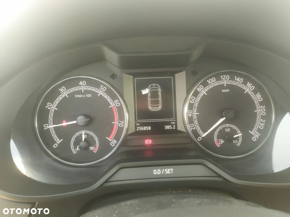 Skoda Octavia 1.5 TSI GPF ACT Ambition - 10