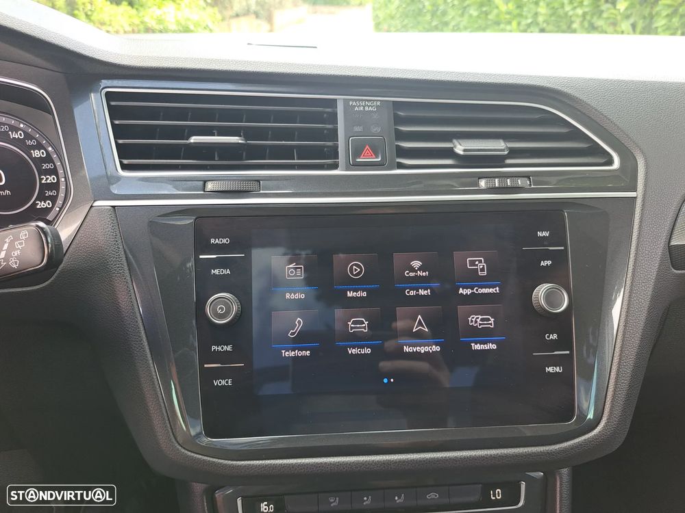 VW Tiguan 2.0 TDI Conceptline - 32