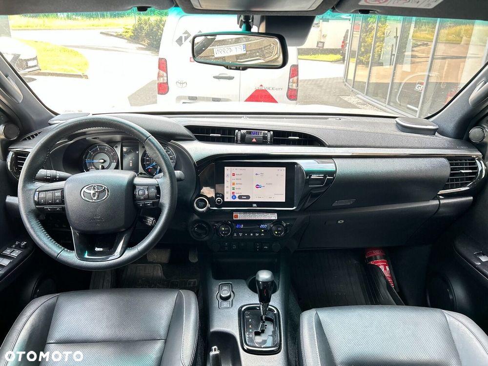 Toyota Hilux 2.8 D-4D mHEV Double Cab Invincible 4x4 - 12