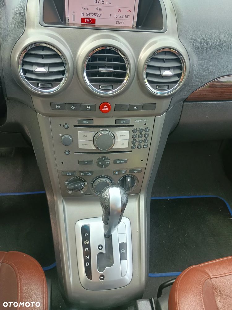 Opel Antara - 16