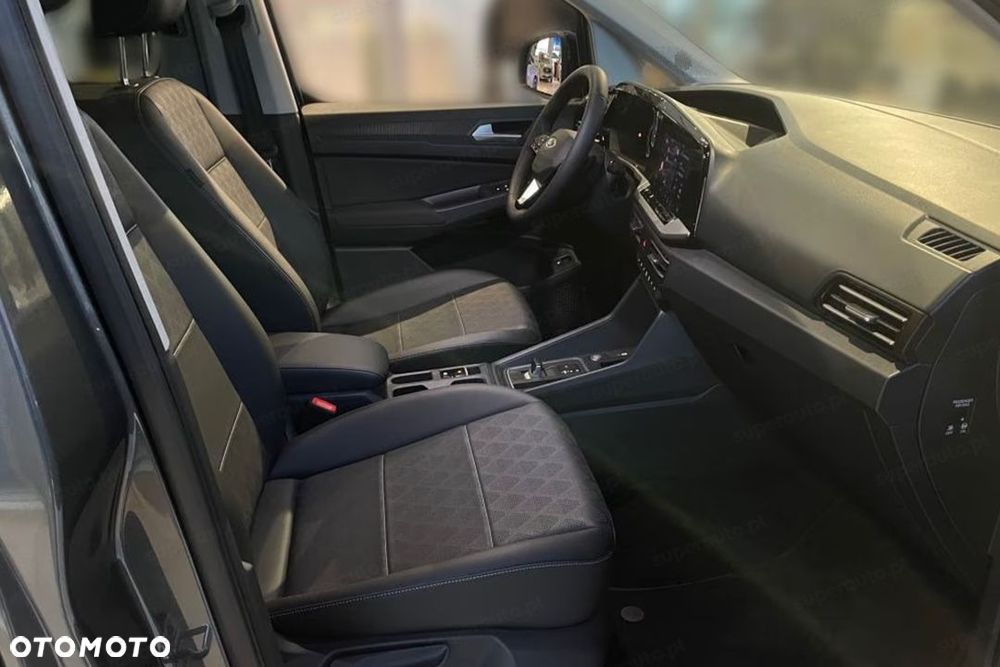 Ford Tourneo Connect - 12