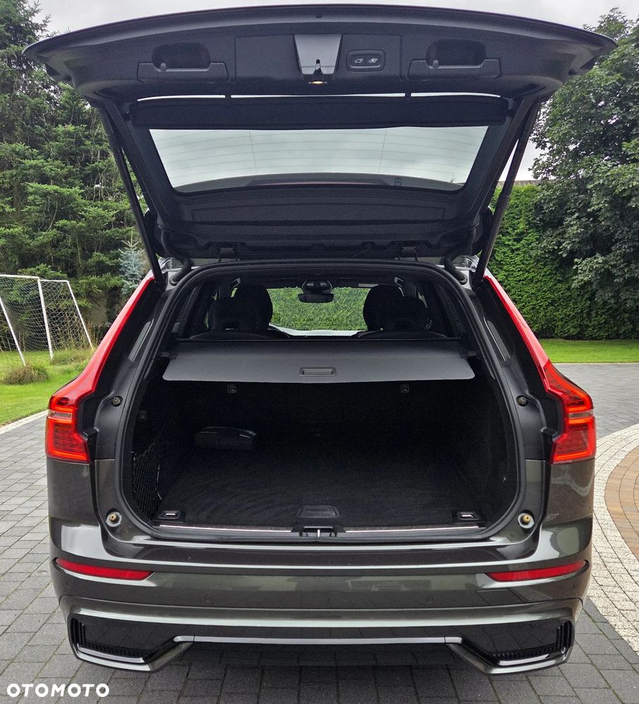 Volvo XC 60 B4 D Ultimate Dark - 18