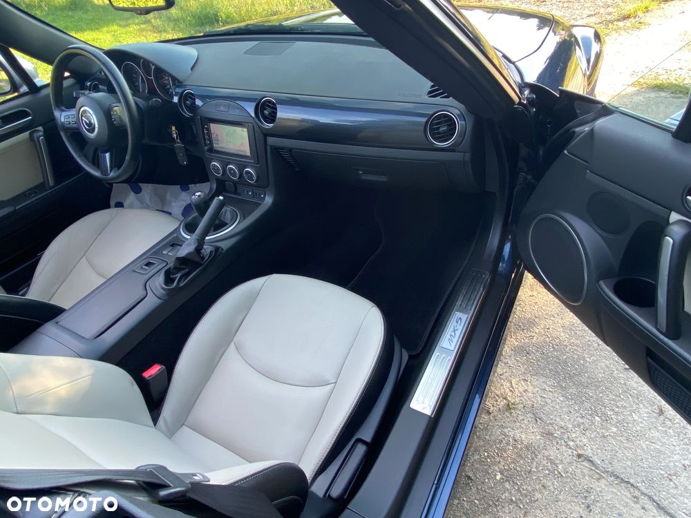 Mazda MX-5 1.8 MZR Roadster Coupe Sendo - 12
