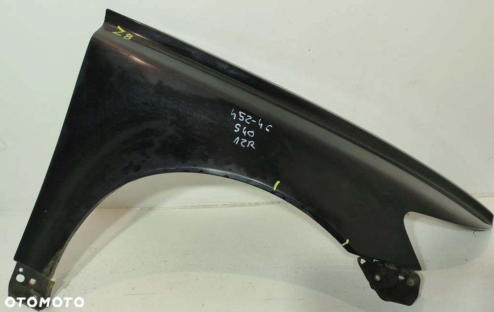 błotnik prawy przód przedni VOLVO S40 II V50 04-08 452/46 - 2