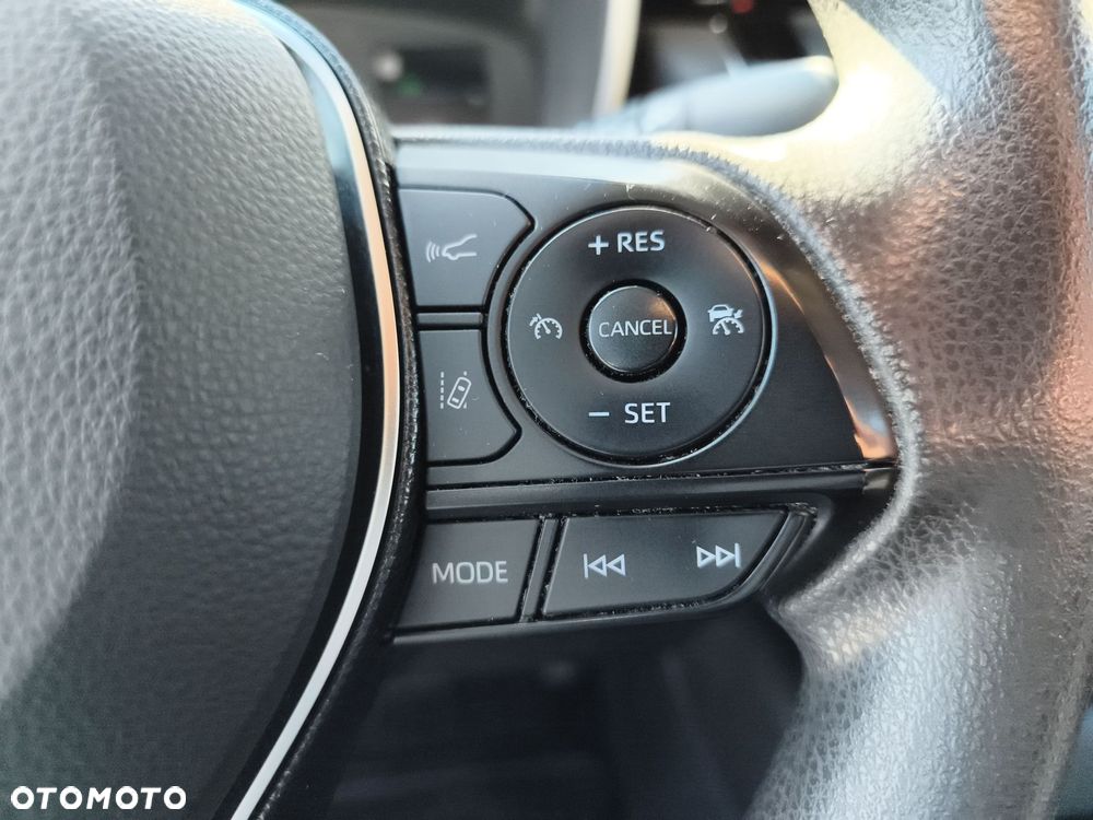 Toyota Corolla 1.8 Hybrid Active - 18