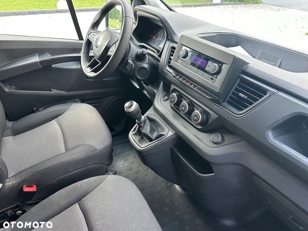 Renault / TRAFIC / 2.0 / L2H1 / LONG / - 26