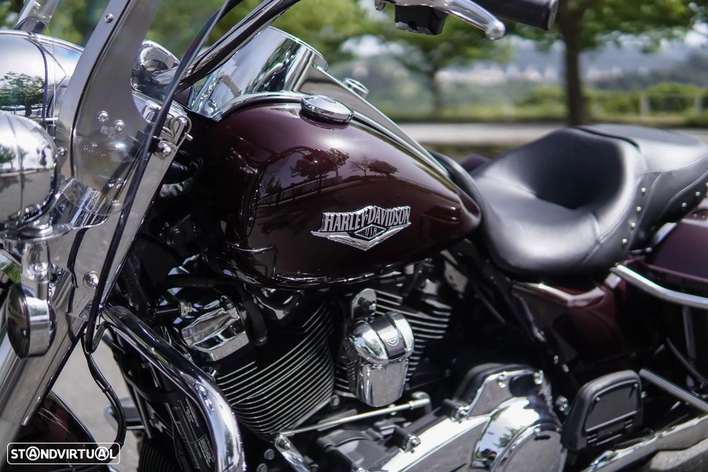 Harley-Davidson Road King Classic - 9