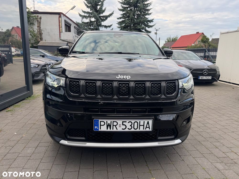 Jeep Compass 1.5 GSE T4 48V e-Hybrid Automatik Night Eagle - 3