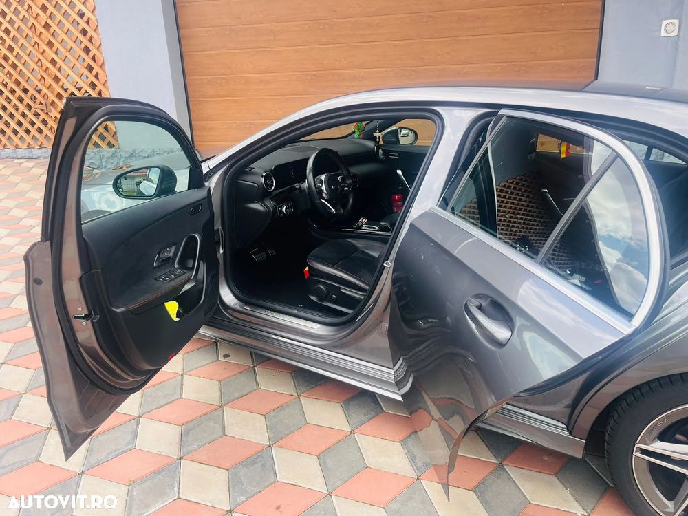 Mercedes-Benz A 200 - 22