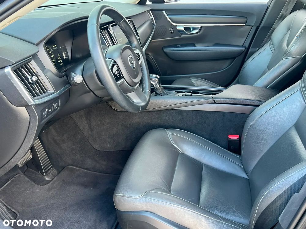 Volvo V90 - 16