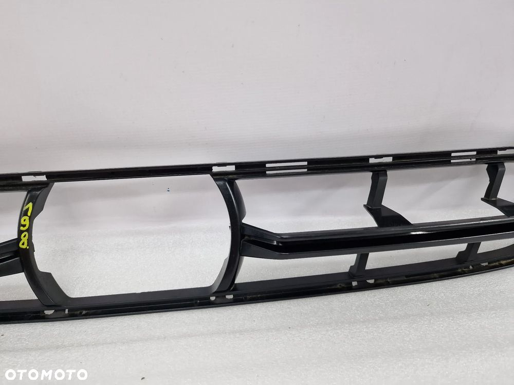 BMW G01 X3 KRATKA ŚRODKOWA ZDERZAKA PRZEDNIEGO PRZÓD POD RADAR , NR 773828-10 , NR AUKCJI KR198 - 5