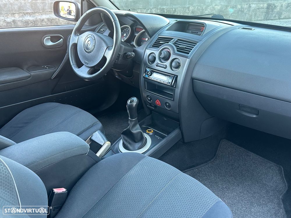 Renault Mégane 1.5 dCi Dynamique - 12