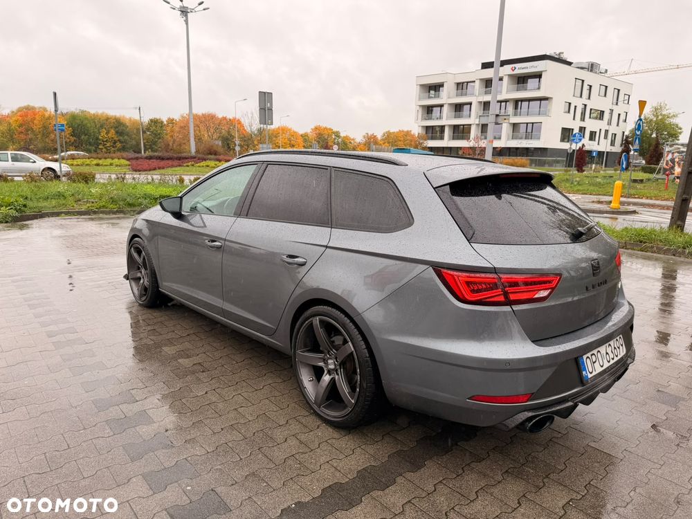Seat Leon 2018 photo 2