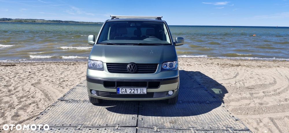 Volkswagen Transporter - 2