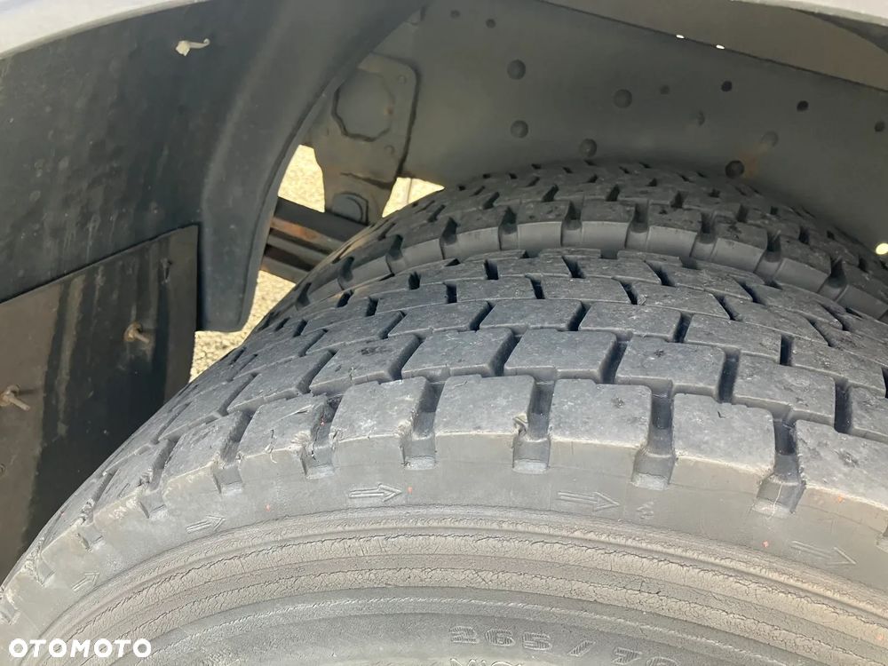 Iveco EUROCARGO ML 120E24 5,8 176KW EURO3 - 32