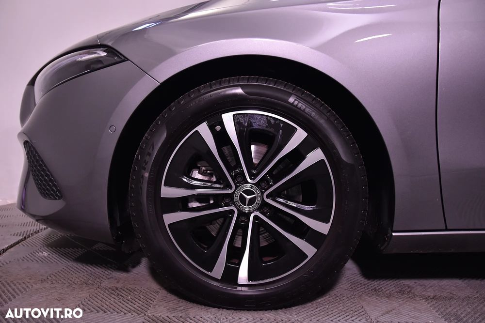 Mercedes-Benz 180 7G-DCT - 14