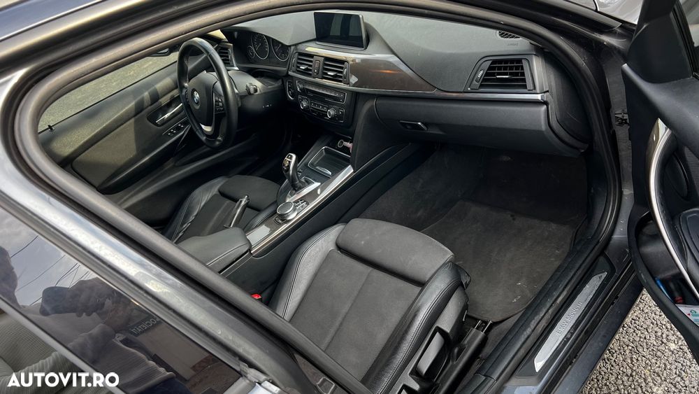 BMW Seria 3 320d Touring Aut. - 6