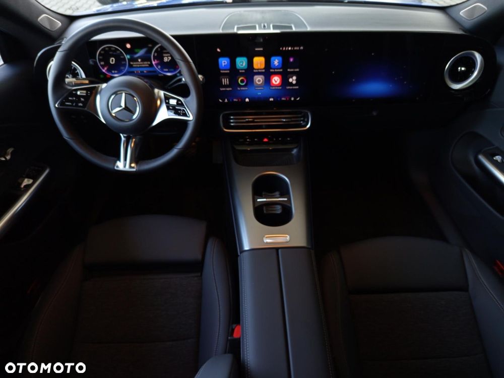 Mercedes-Benz CLA - 7