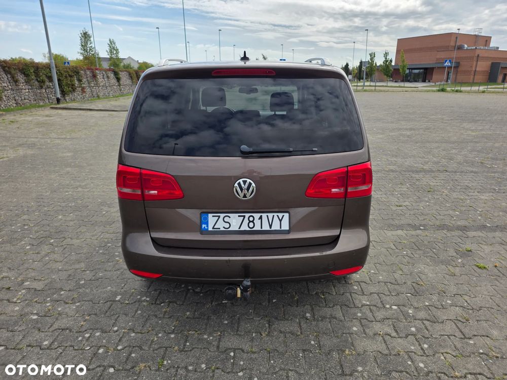 Volkswagen Touran 1.6 TDI DPF Life - 9